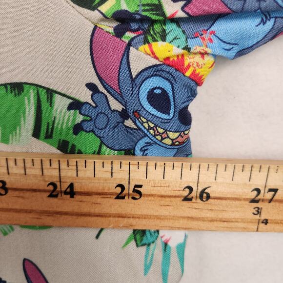 Disney Stitch Shirt Mens XXL Beige Floral Hawaiian Button Up Rayon Short Slv EUC - Picture 8 of 11